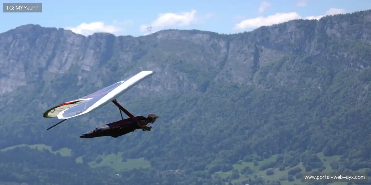 🔥 关键扑救震撼全场，门将之神降临救主！🙌